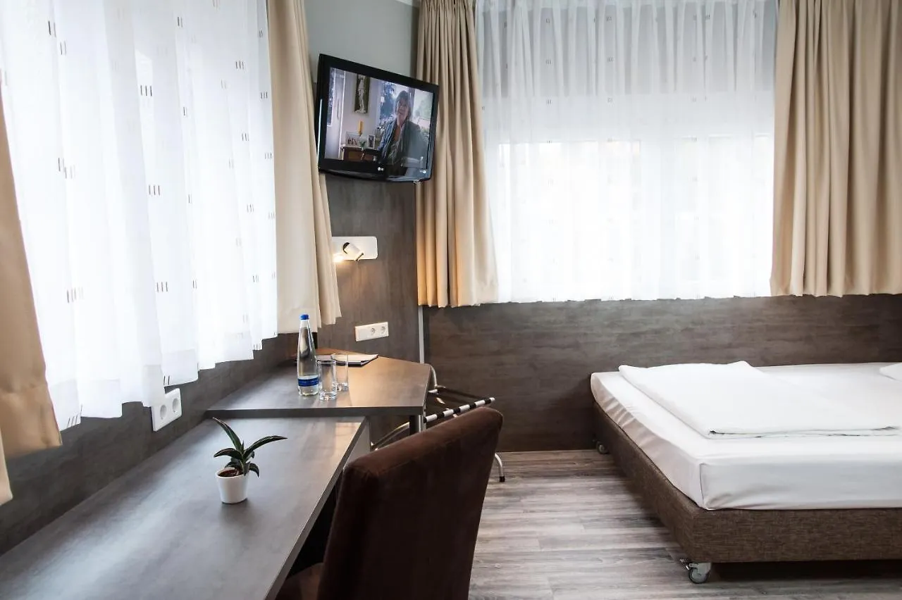 Amalienburg - Boutique & Boarding Hotel Munich